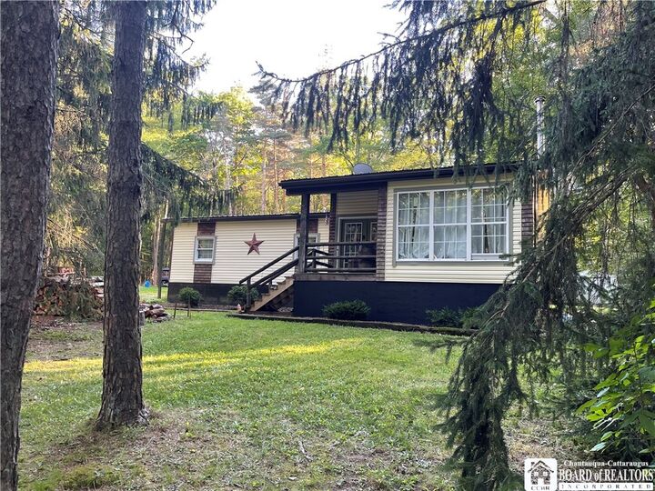 Property Photo:  605 Guernsey Hollow Road  NY 14738 