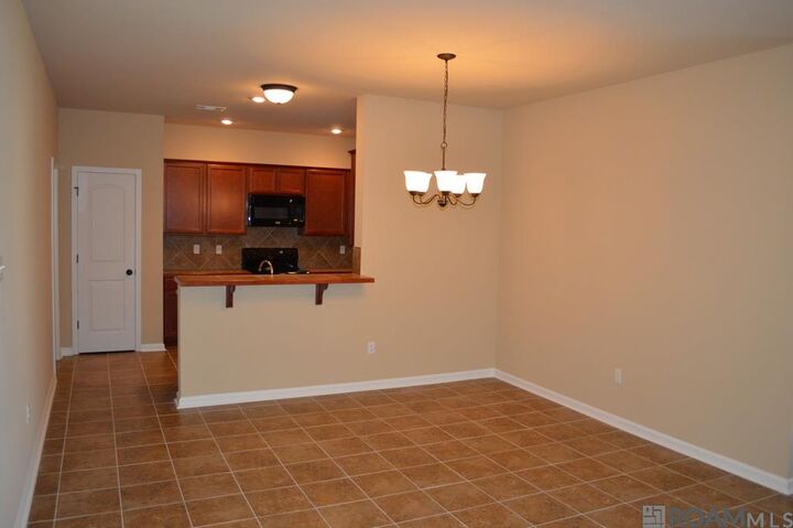 Property Photo: 11430 Ashwood Ct LA 70726
