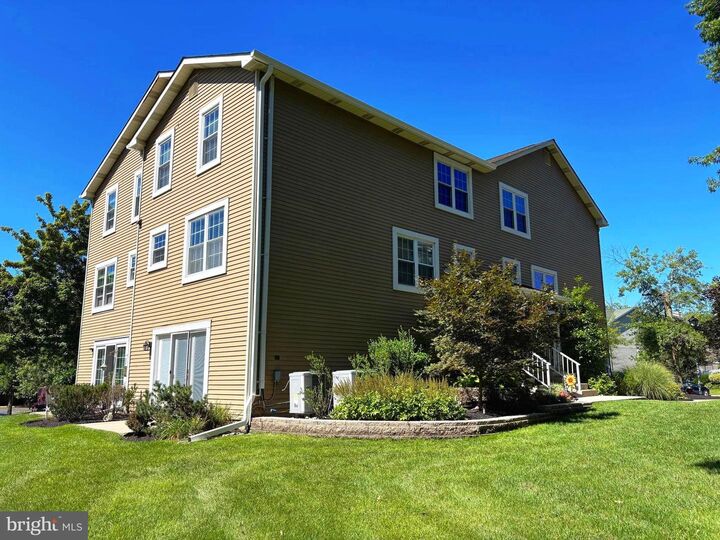 114 Ashby Court  Mount Laurel NJ 08054 photo