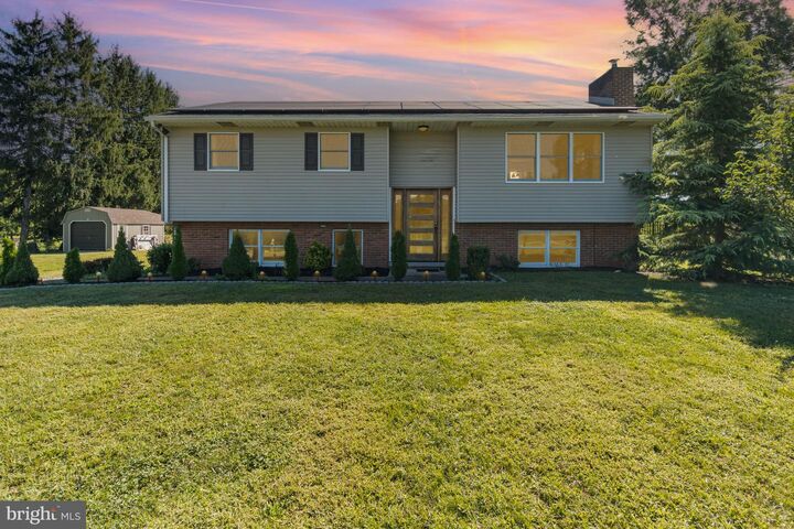 1145 Highland Drive  Mechanicsburg PA 17055 photo