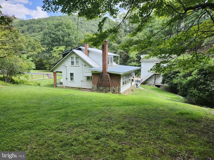 Property Photo:  6836 State Road 55  WV 26836 