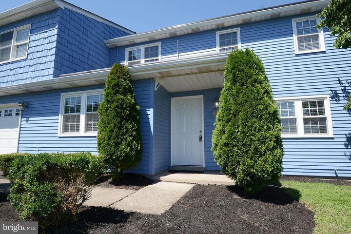 Property Photo:  202 Parkridge Drive  PA 18944 