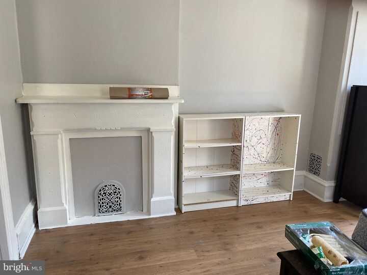 Property Photo: 1342 W Westmoreland Street 2F PA 19140