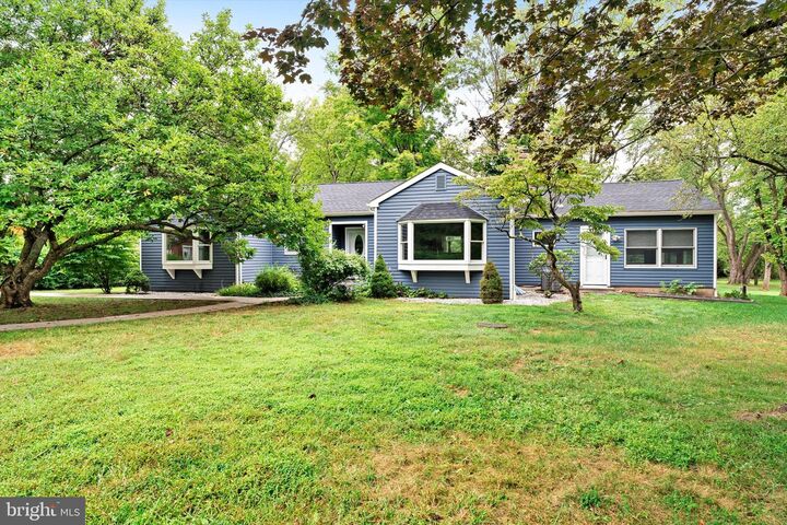 540 Scotch Road  Pennington NJ 08534 photo