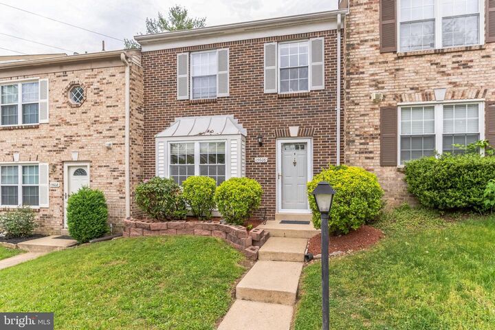 Property Photo: 15606 Traverser Court VA 22193