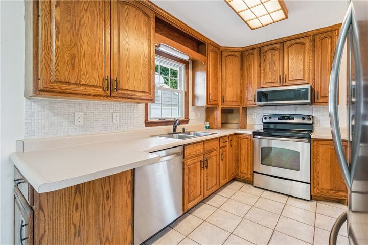 Property Photo: 223 26th Avenue SW IA 52404