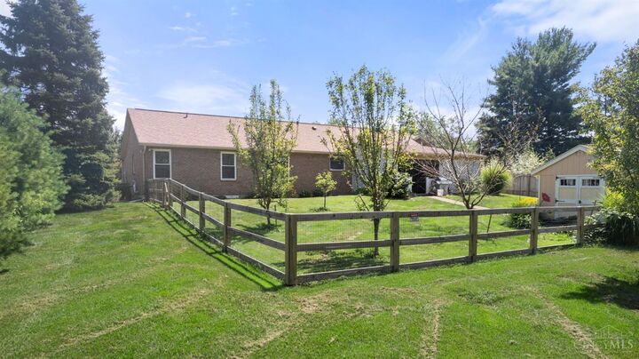 Property Photo:  4605 Stanton Hall  OH 45103 