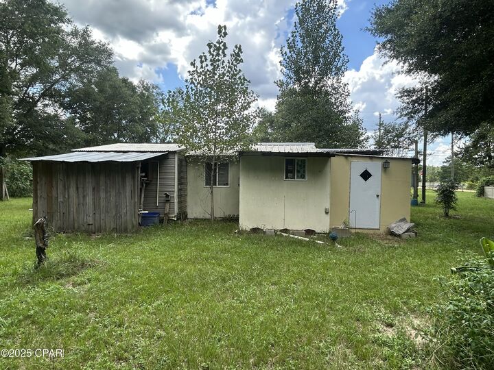 Property Photo:  5735 Highway 77  FL 32428 