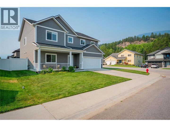 1532 Aspen Lane  Castlegar BC V1N 4X8 photo