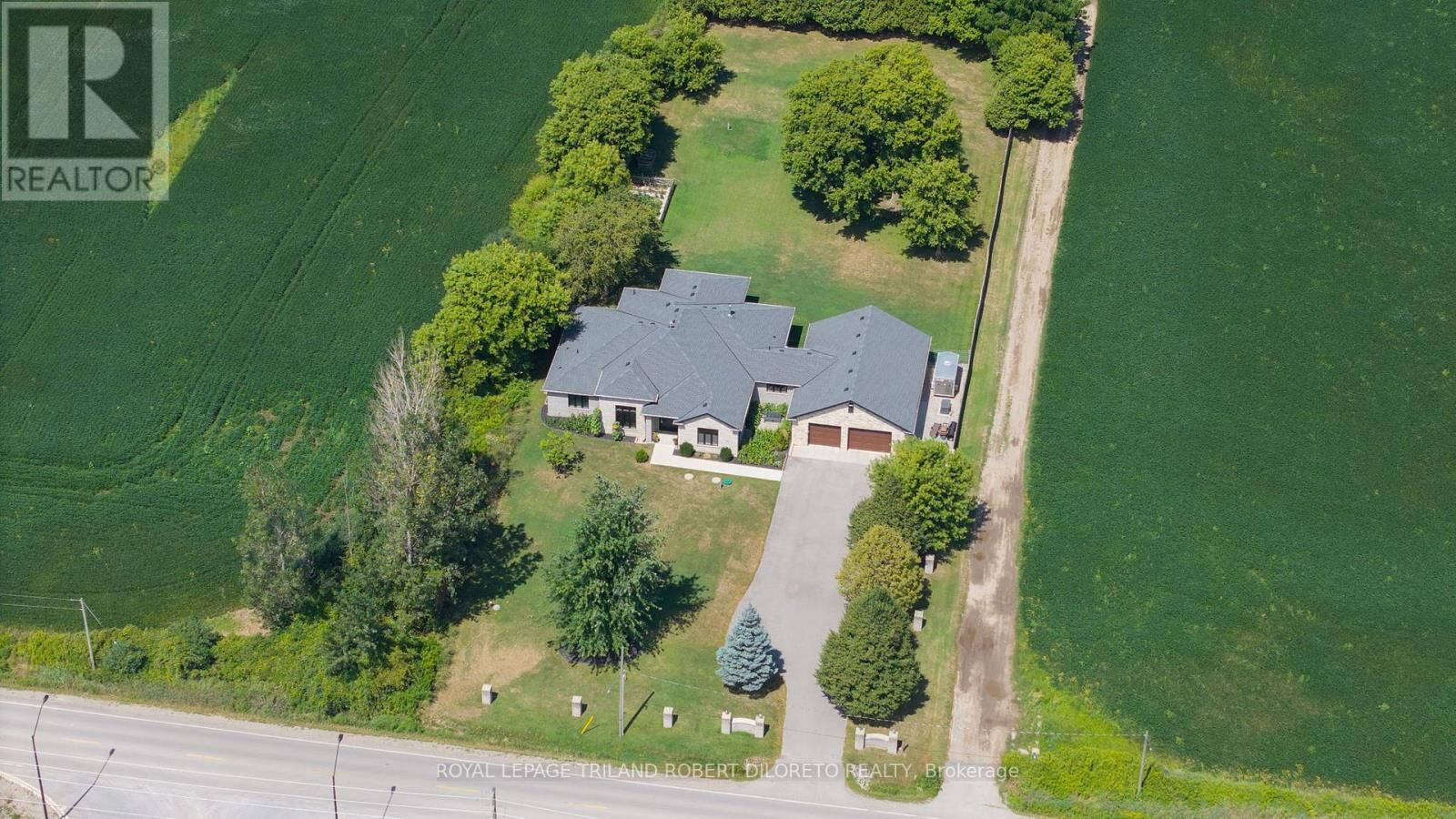 Property Photo: 1445 Sunningdale Road West ON N6G 5B7