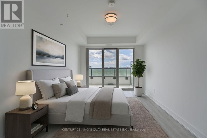 Property Photo: 20 Inn On The Park Drive 1132 ON M3C 0P8