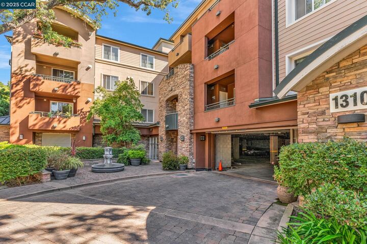 Property Photo: 1310 Creekside Drive 303 CA 94596