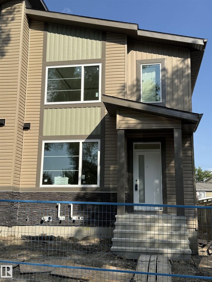 11915 123 Street NW  Edmonton AB T5L 0G9 photo
