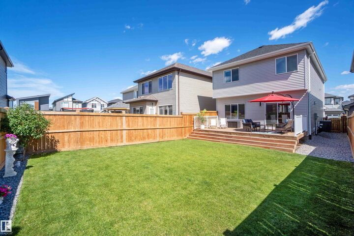 Property Photo: 15847 22 Avenue SW AB T6W 4K9