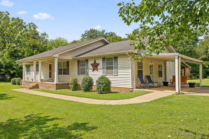 Property Photo:  204 Old County Road  GA 30736 