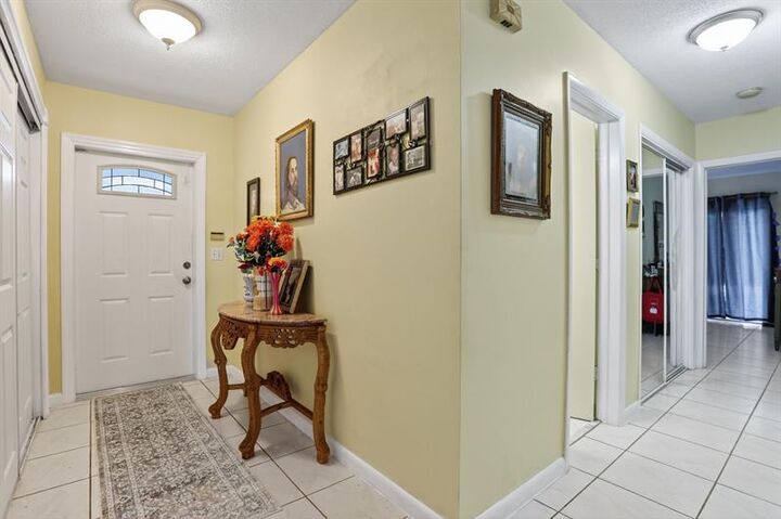 Property Photo: