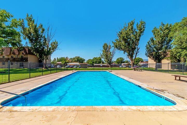 Property Photo:  2915 Orchard Avenue B-33  CO 81504 