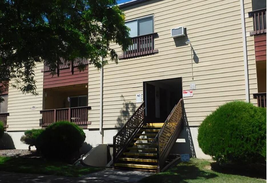 Property Photo:  125 Franklin Avenue 410  CO 81501 