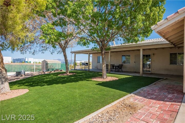 Property Photo: 6990 West Richmar Avenue NV 89178