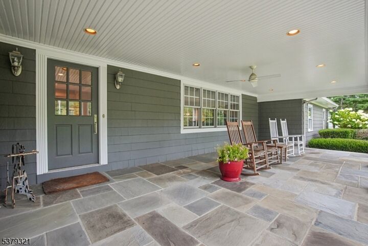 Property Photo:  400 Old Short Hills Rd  NJ 07078 