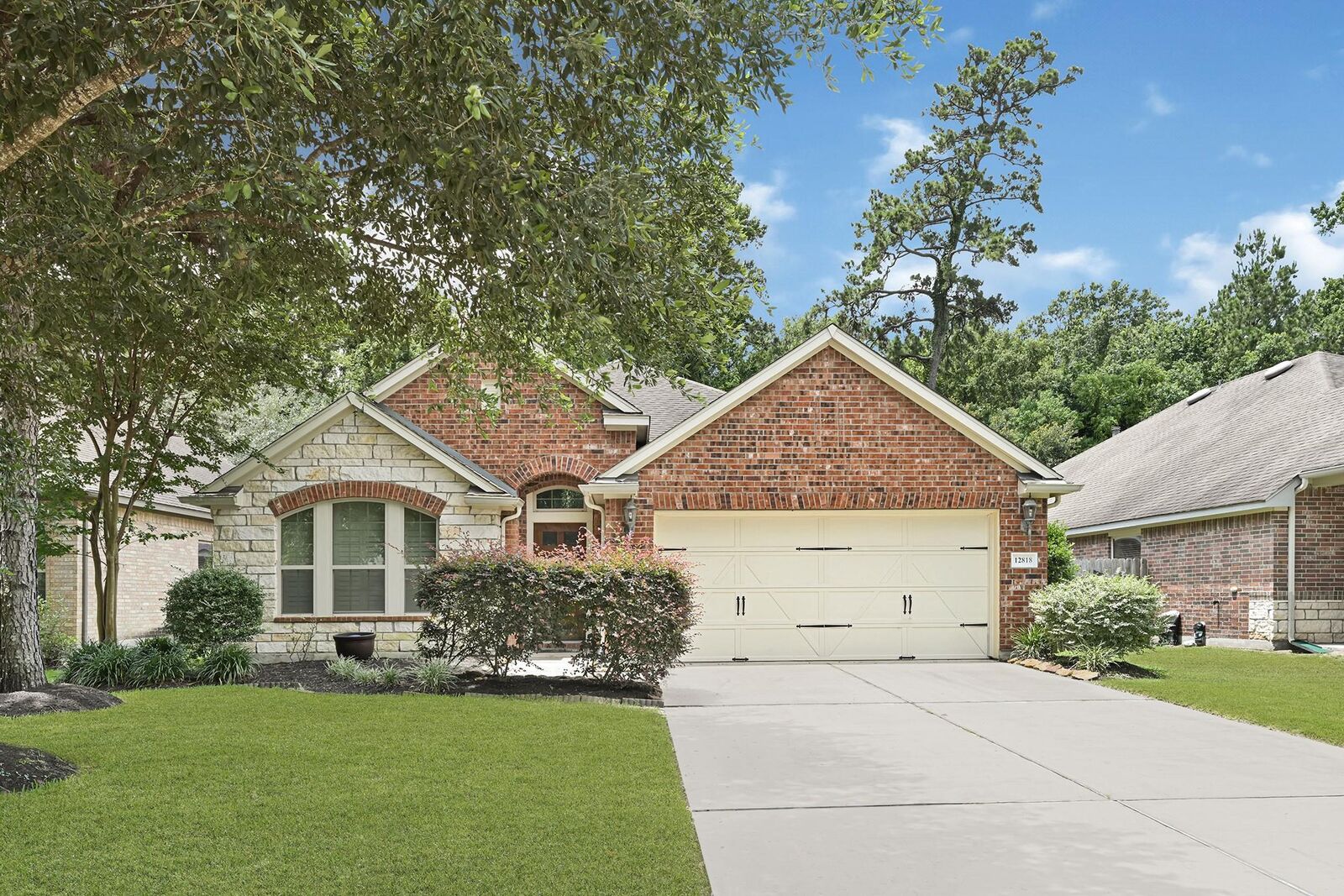 Property Photo: 12818 Bridle Springs Lane TX 77044