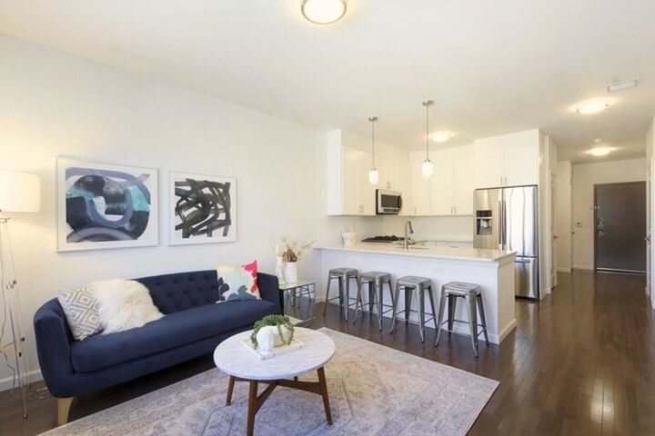 Property Photo: 850 Newark Ave 4D NJ 07306