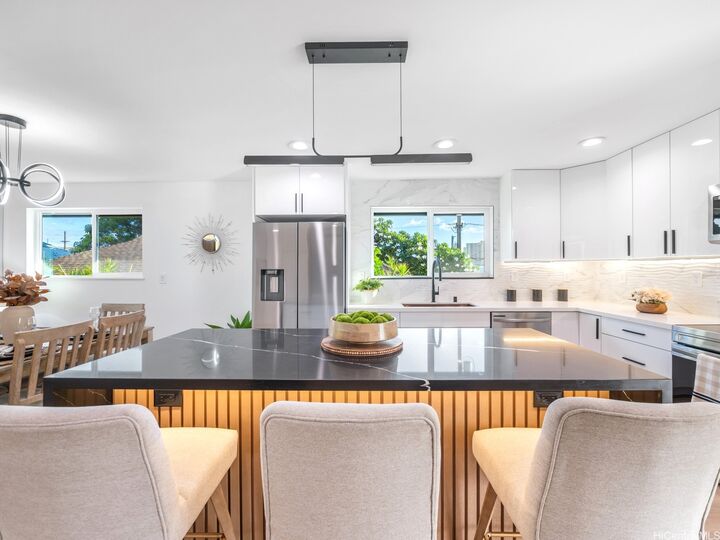 1005 Belser Street  Honolulu HI 96816 photo