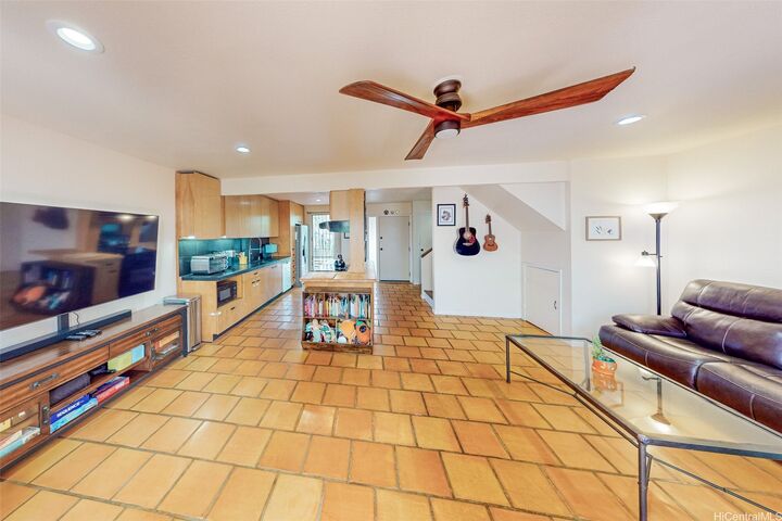 92-1036 Makakilo Drive 21  Kapolei HI 96707 photo