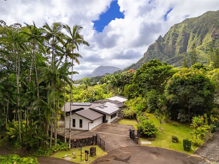 46-403 Holoanai Way  Kaneohe HI 96744 photo