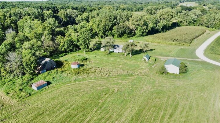 Property Photo: 376 SW 30th Avenue MO 64683