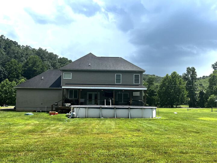 Property Photo: 1860 Brushy Rd KY 41144-0000