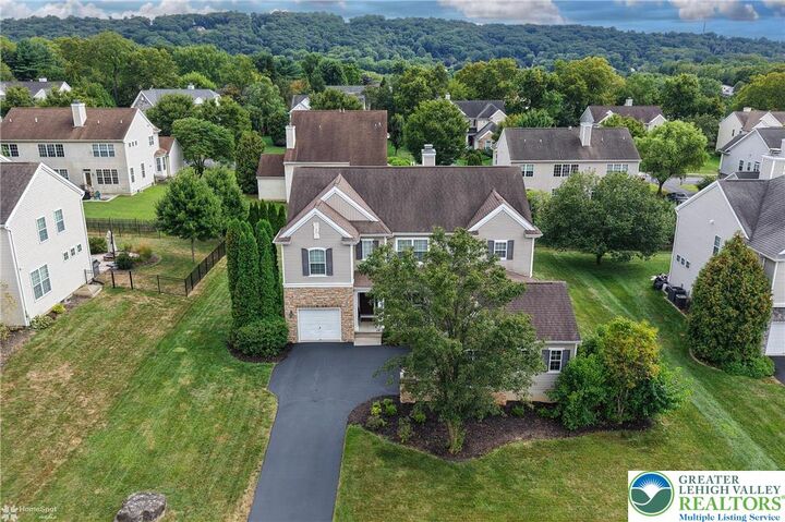 Property Photo: 2733 Meadow Lane Drive PA 18040