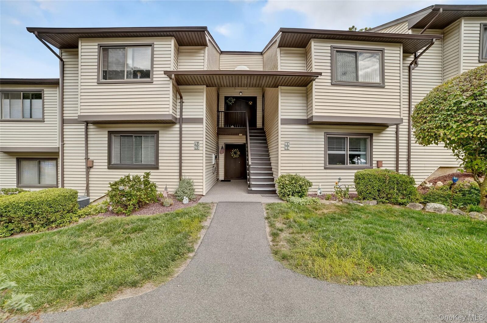 Property Photo:  78 Independence Court H  NY 10598 
