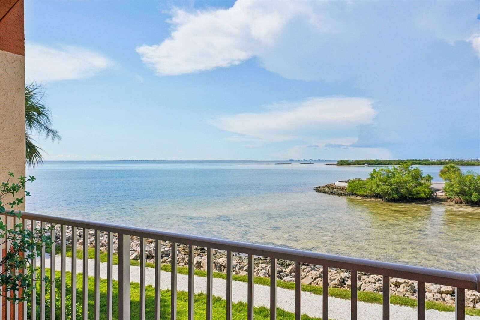 Property Photo: 5000 Culbreath Key Way 9-122 FL 33611