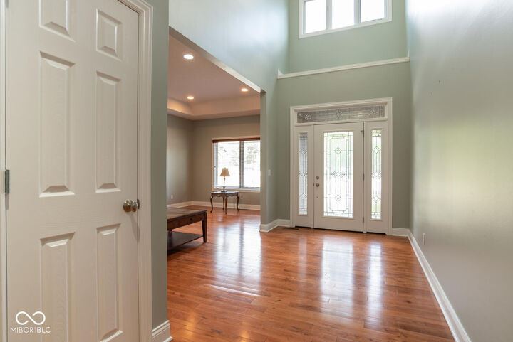 Property Photo: 1552 S Andrew Circle IN 47401