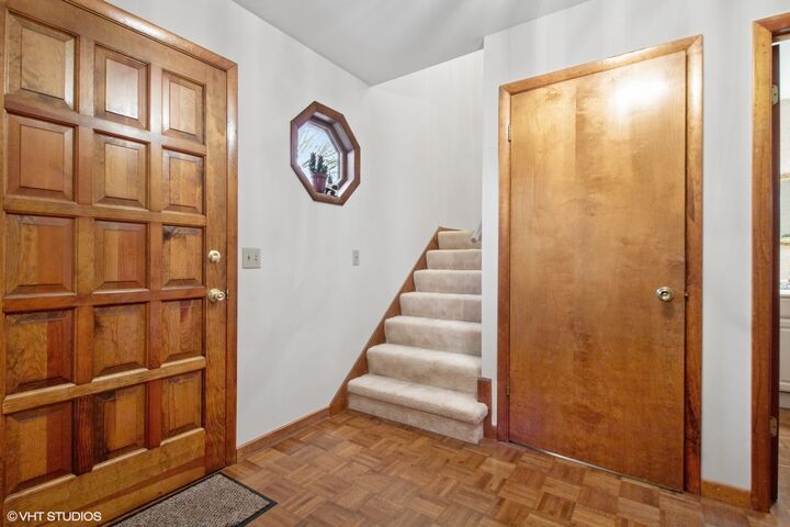 Property Photo: 906 Reimann Avenue IL 60548