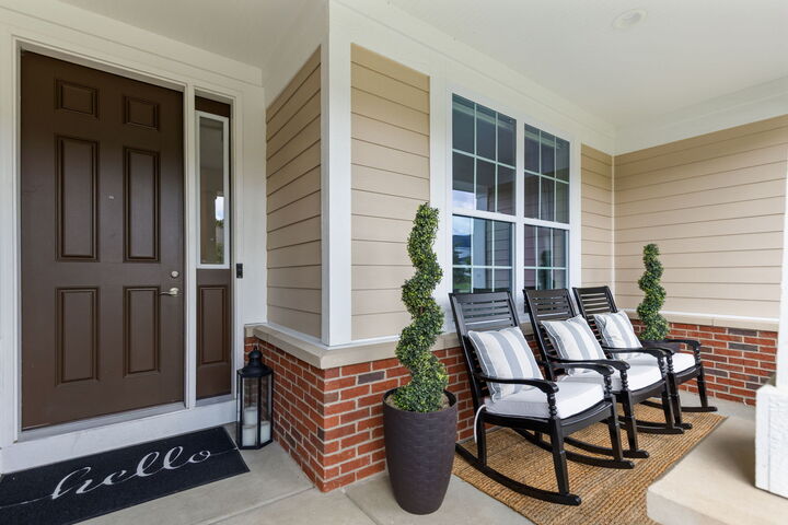 Property Photo: 1620 Provenance Way IL 60062