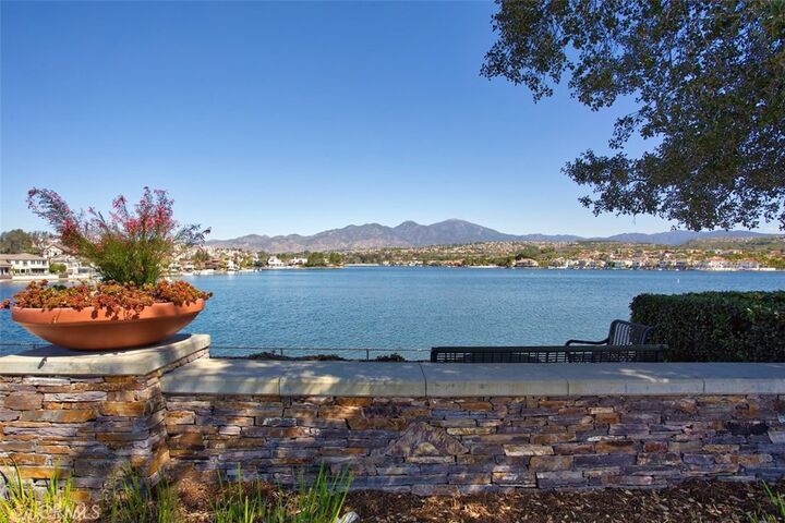 27876 Torroba  Mission Viejo CA 92692 photo