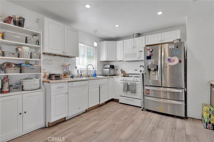 Property Photo:  14961 S Culver Road  CA 92394 