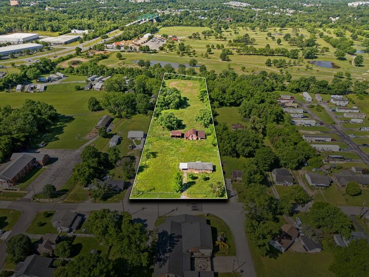Property Photo: 102 Scenic View Rd TN 37138