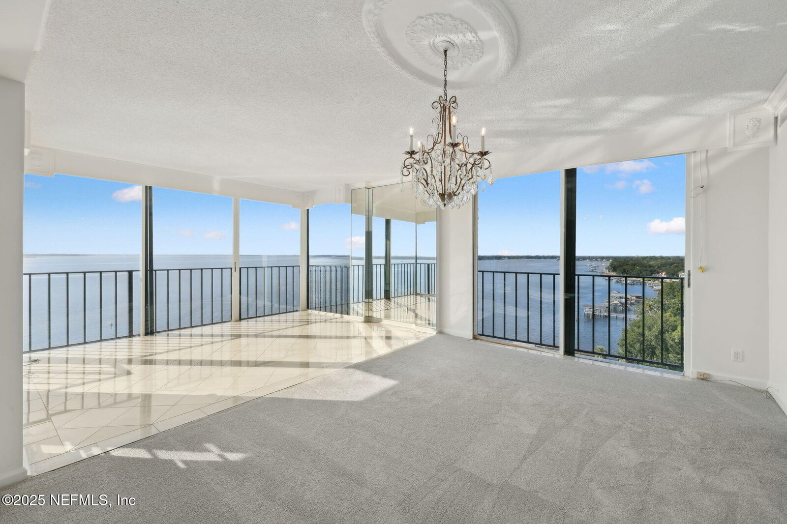 Property Photo: 2970 St Johns Avenue 11G FL 32205
