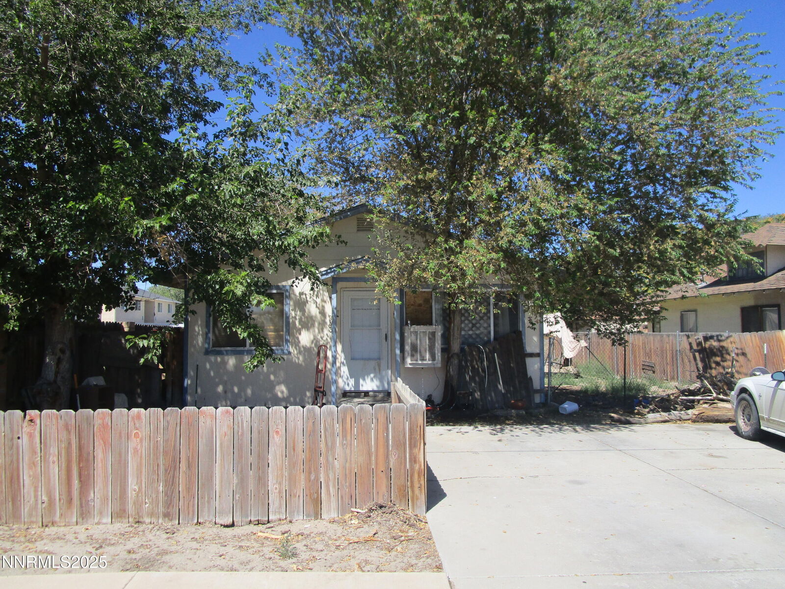 Property Photo:  943 E Front Street  NV 89406 