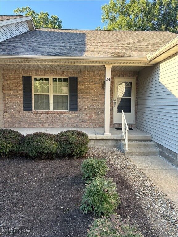 Property Photo: 6695 Clingan Road 24 OH 44514