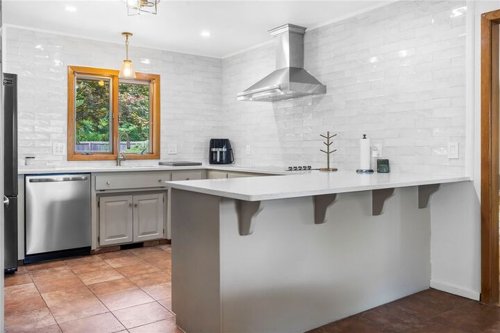 Property Photo: 4606 W Centre Court AR 72758