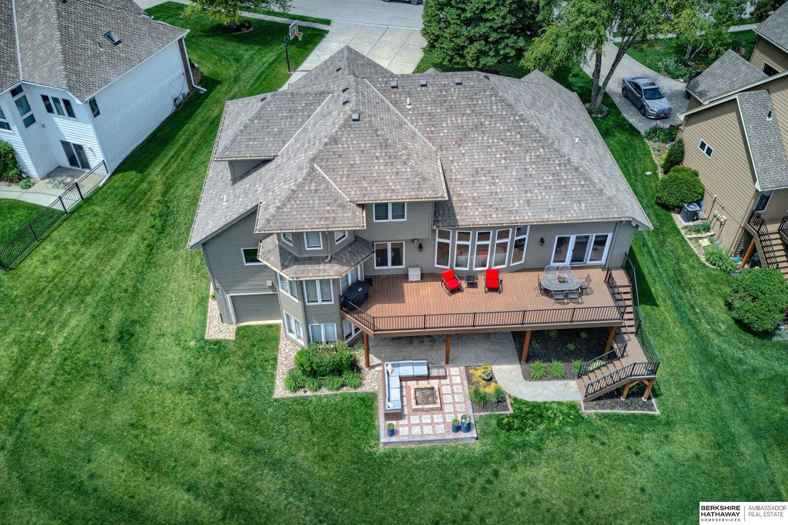 Property Photo:  9711 S 176th Street  NE 68136 