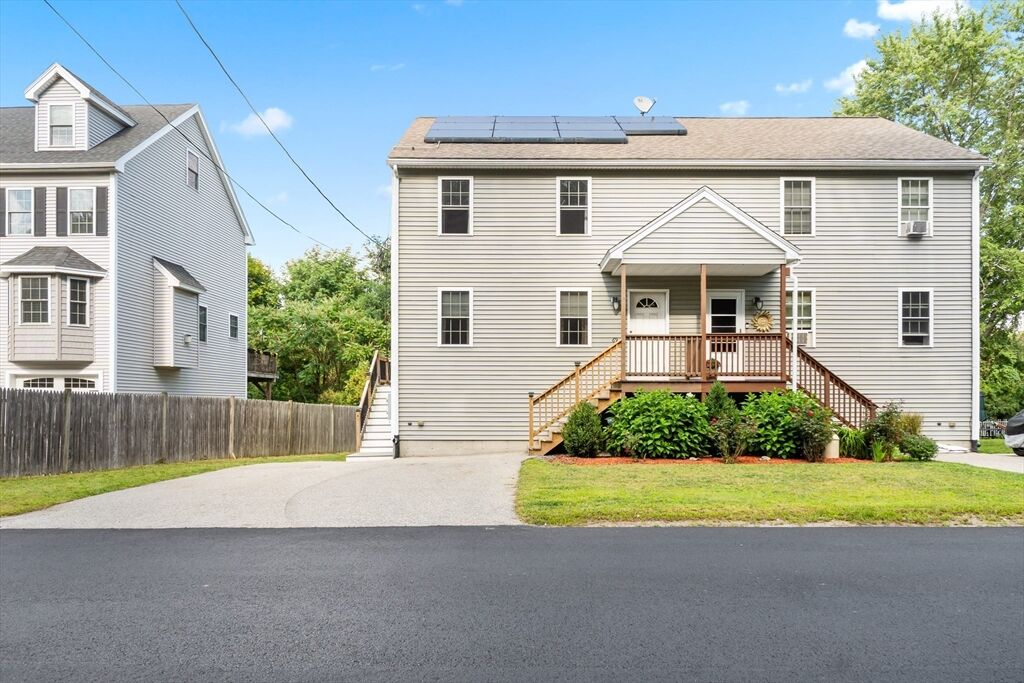 Property Photo:  69 Cross Road 1A  MA 01835 
