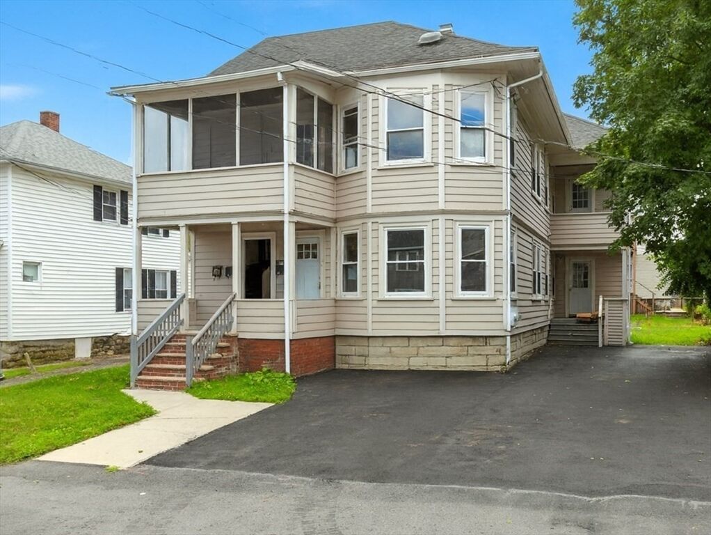 Property Photo:  16-18 Lincoln St  MA 01845 
