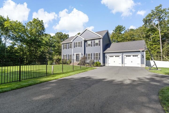 62 Reservoir Ave  Rehoboth MA 02769 photo