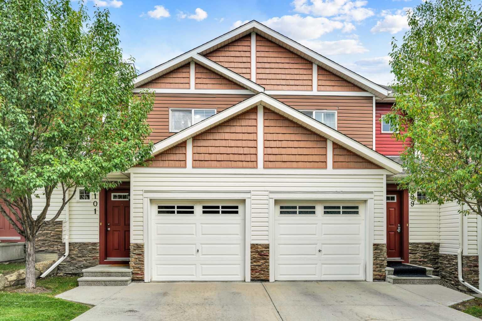 Property Photo: 101 Pantego Lane NW AB T3K 0T1