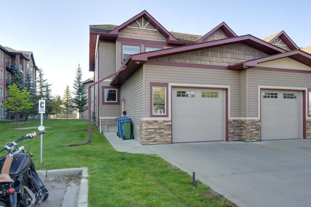 Property Photo: 45 Ironstone Drive 28 AB T4R 0A9
